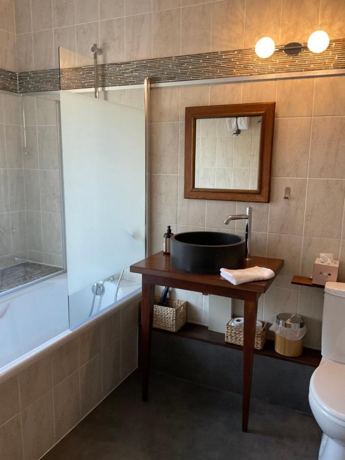Ainsi De Suites - Chambres & Table D'Hotes - Spa & Massages Reugny  エクステリア 写真