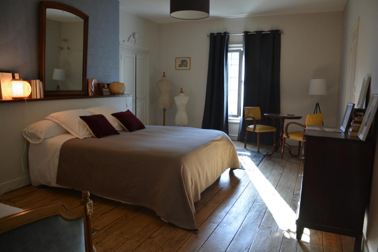 Ainsi De Suites - Chambres & Table D'Hotes - Spa & Massages Reugny  エクステリア 写真